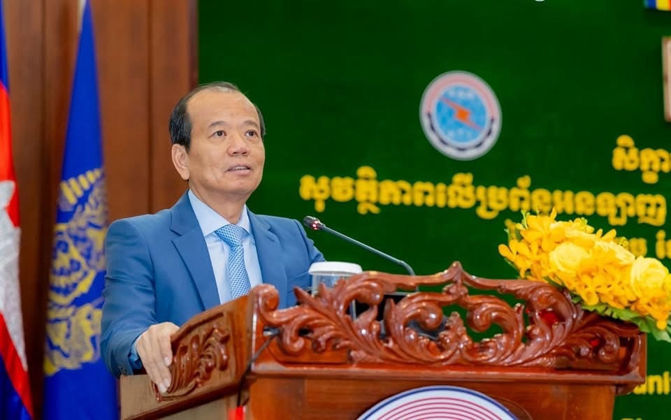 ឯកឧត្តម សុខ ពុទ្ធិវុធ អញ្ជើញចូលរួមក្នុងពិធីបើកសិក្ខាសាលាផ្សព្វផ្សាយ ស្តីពីសុវត្ថិភាពលើប្រព័ន្ធអនឡាញ និងគោលការណ៍ណែនាំរបស់ក្រុមហ៊ុន TikTok